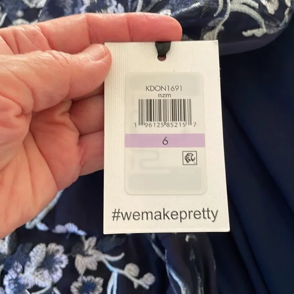 Kenzie Dresses - Navy Cocktail Dress - Picture 10 of 10